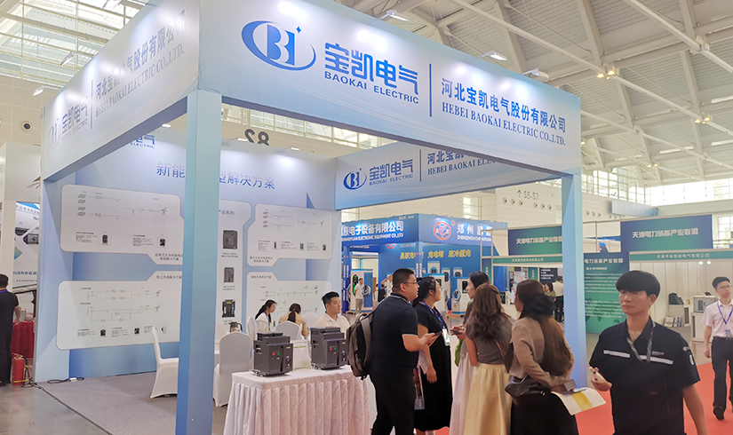 暴击行业天花板！jinnianhui今年会电气硬核技术亮相天津清洁能源展，引央视记者及能源产业巨头现场“挖宝”